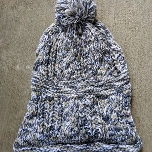 Light Grey Crocheted Pompom Beanie